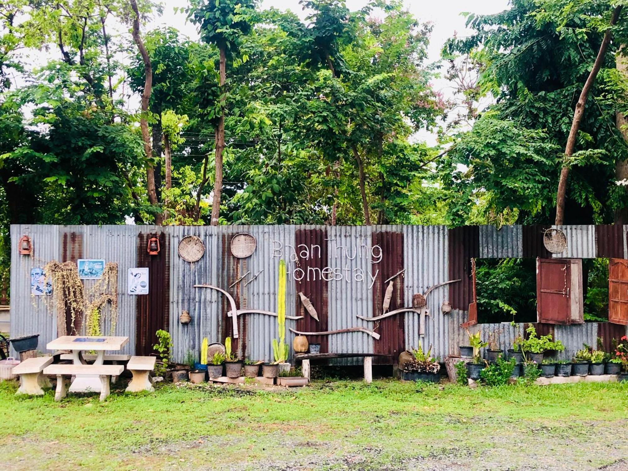 Baan Thung Home Stay Prasat Exterior photo